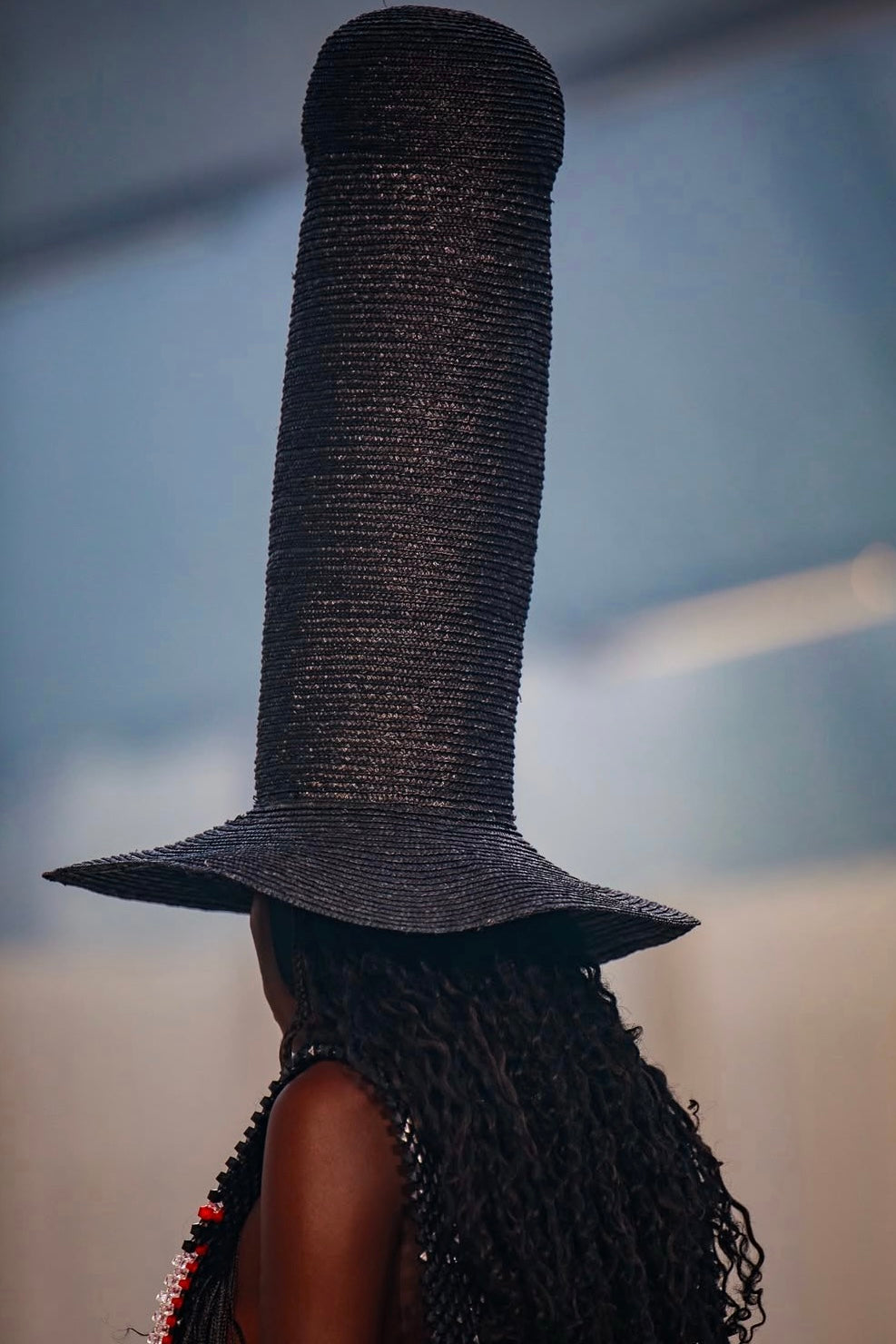 BLACK ORACLE HAT